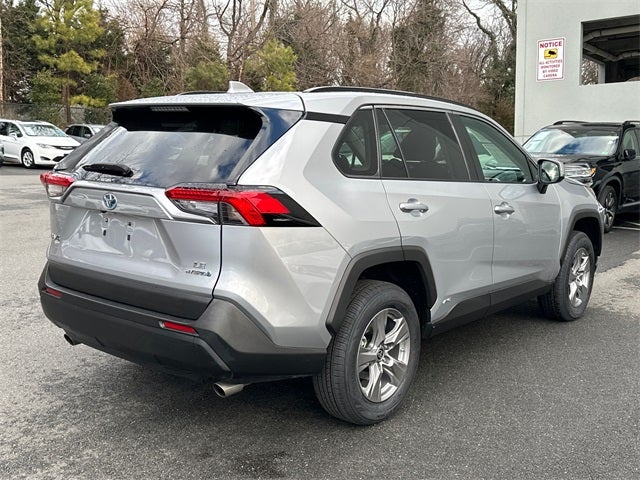 2024 Toyota RAV4 Hybrid LE