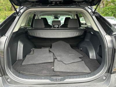 2020 Toyota RAV4 Hybrid LE
