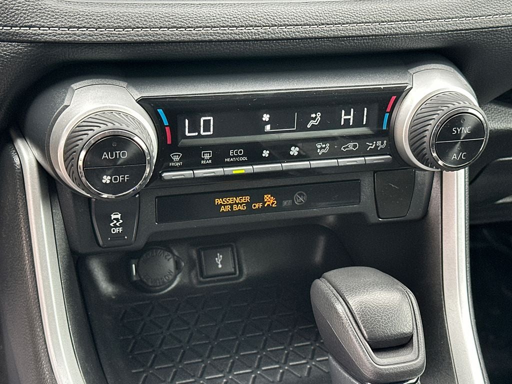 2021 Toyota RAV4 Hybrid LE