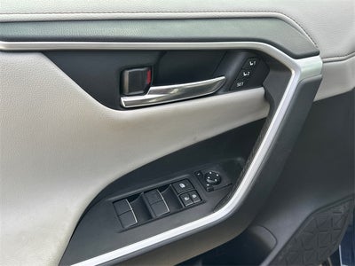 2020 Toyota RAV4 Limited