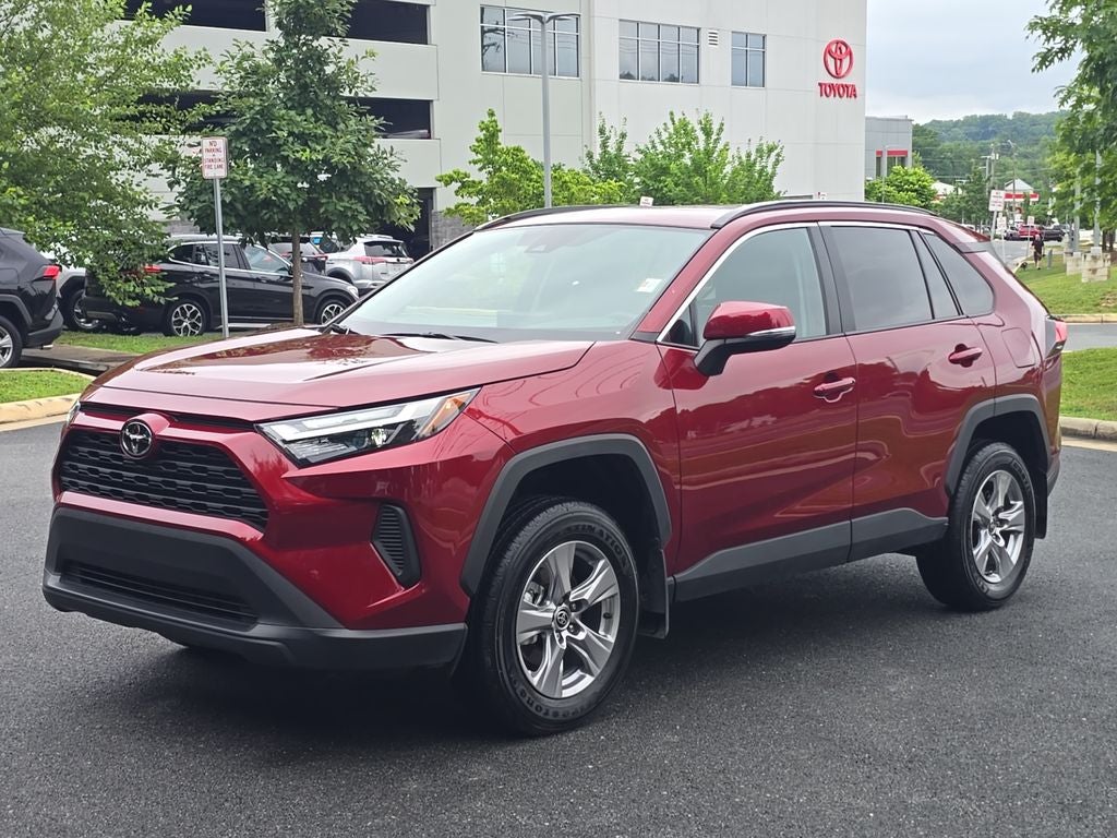 2025 Toyota RAV4 XLE
