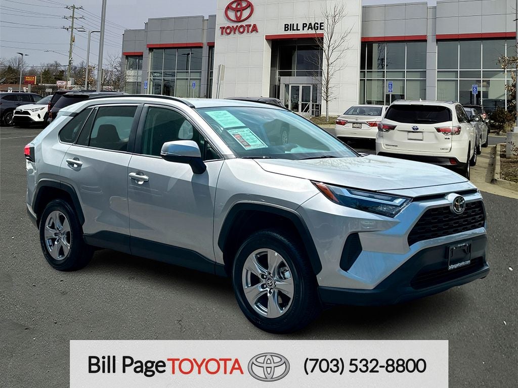 2025 Toyota RAV4 XLE