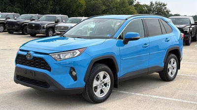 2020 Toyota RAV4 XLE