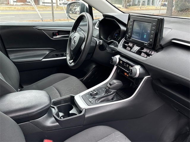 2020 Toyota RAV4 Hybrid XLE