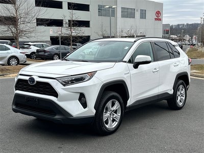 2020 Toyota RAV4 Hybrid XLE