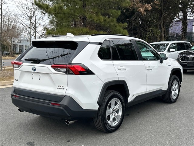 2020 Toyota RAV4 Hybrid XLE