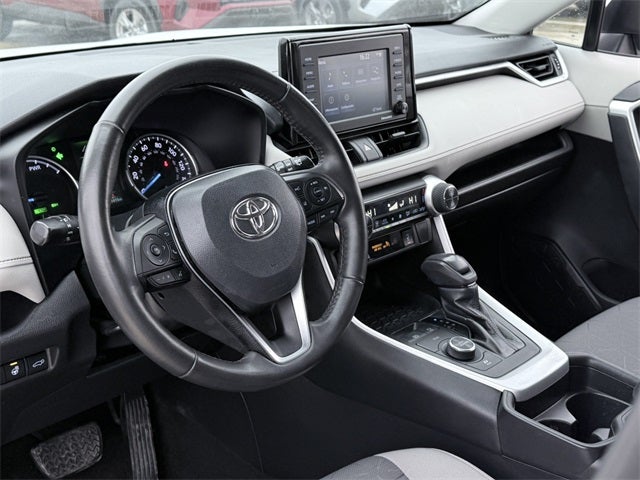 2021 Toyota RAV4 Hybrid XLE