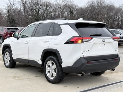 2021 Toyota RAV4 Hybrid XLE
