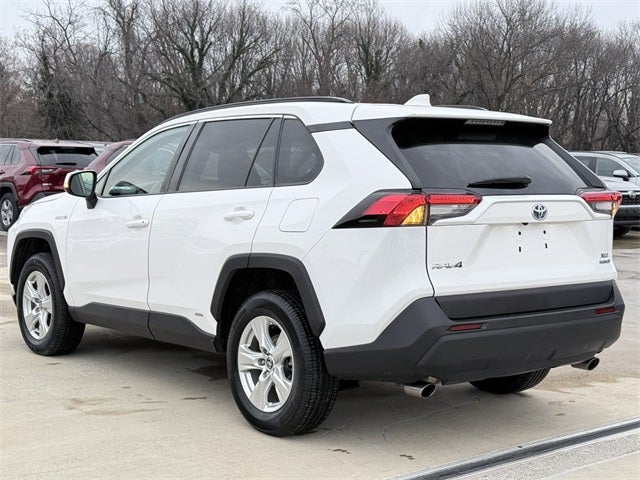 2021 Toyota RAV4 Hybrid XLE