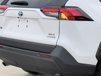2021 Toyota RAV4 Hybrid XLE