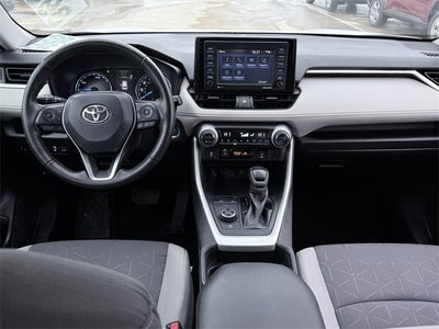 2021 Toyota RAV4 Hybrid XLE