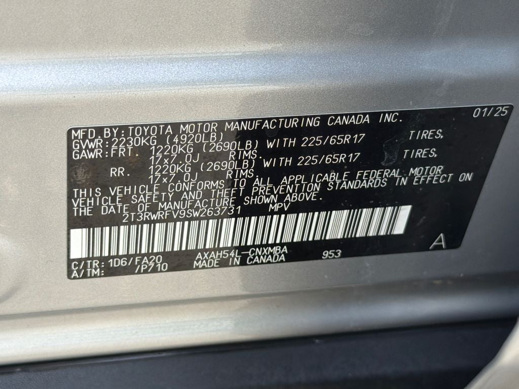 2025 Toyota RAV4 Hybrid XLE