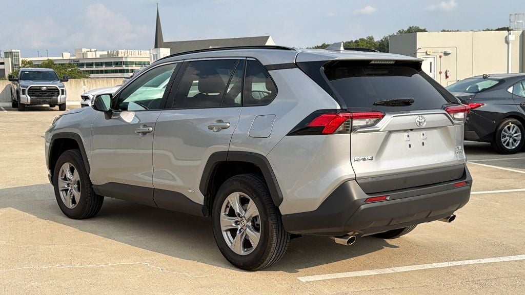 2025 Toyota RAV4 Hybrid XLE
