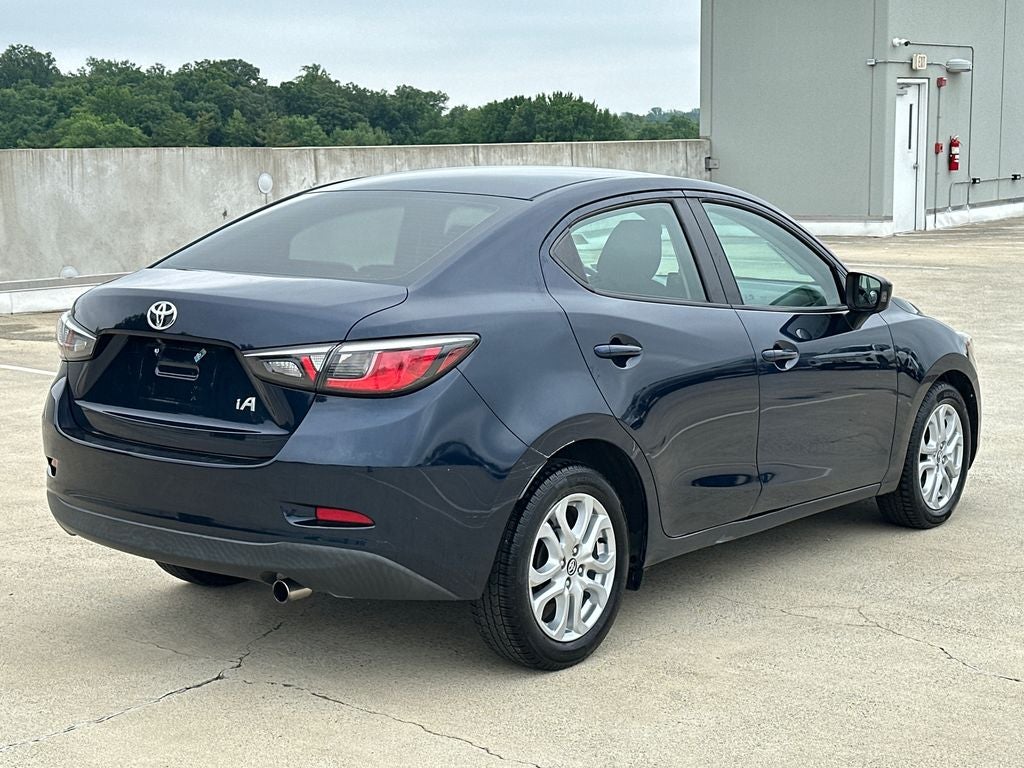 2017 Toyota Yaris iA Base