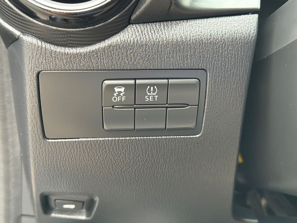 2019 Toyota Yaris LE