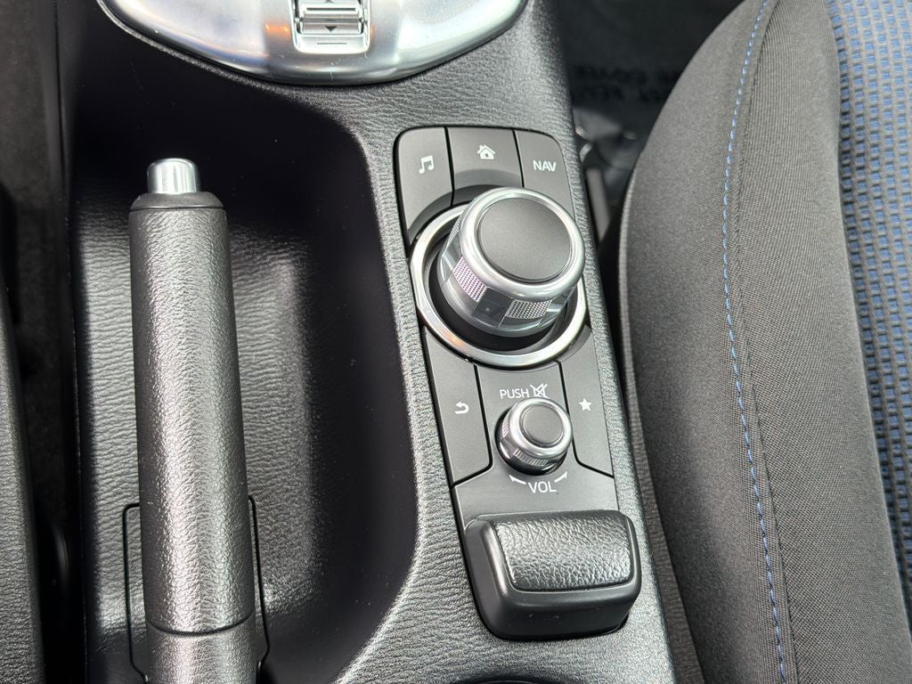 2019 Toyota Yaris LE