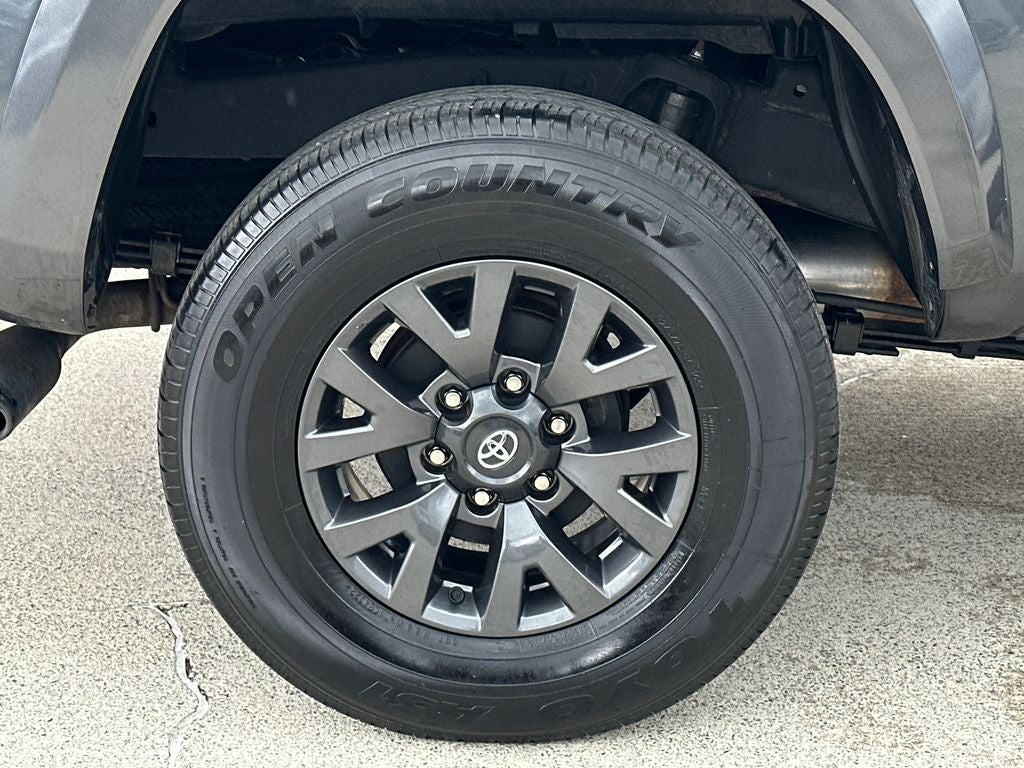 2023 Toyota Tacoma SR5 V6