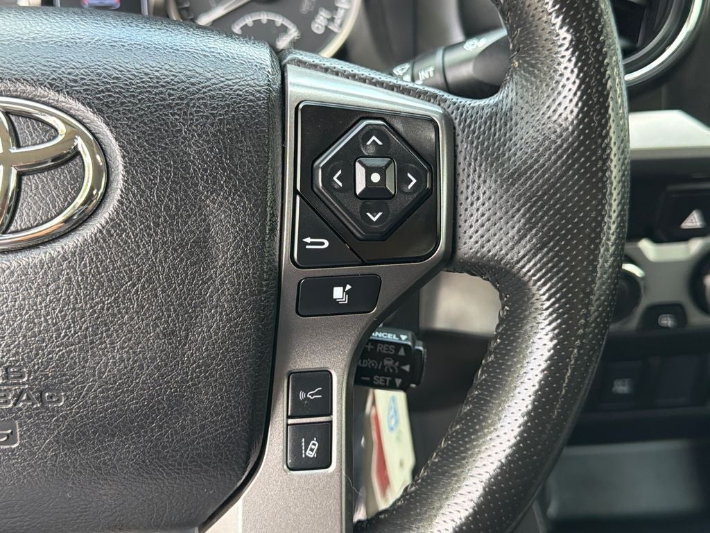 2022 Toyota Tacoma SR5 V6