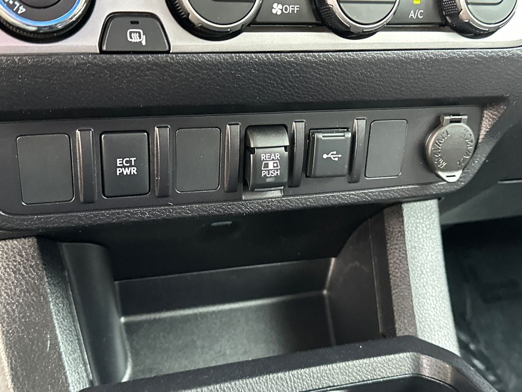 2023 Toyota Tacoma SR5 V6