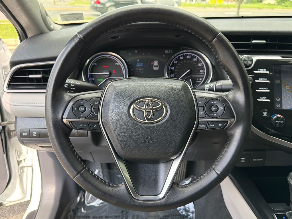2019 Toyota Camry Hybrid XLE