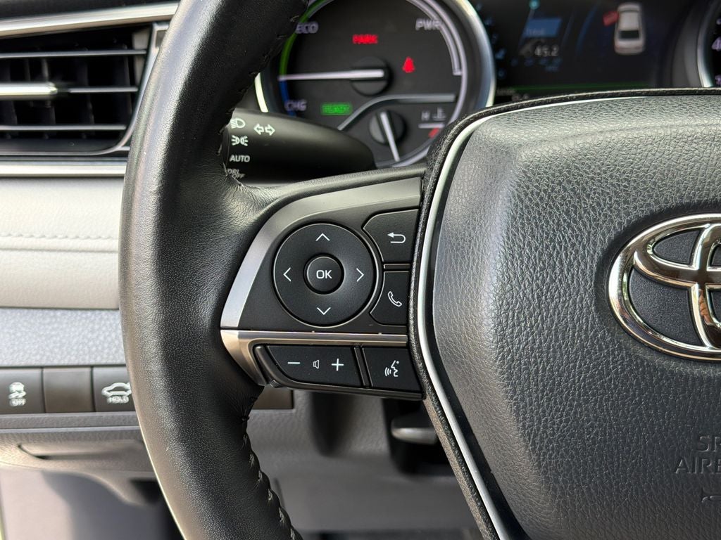 2019 Toyota Camry Hybrid XLE