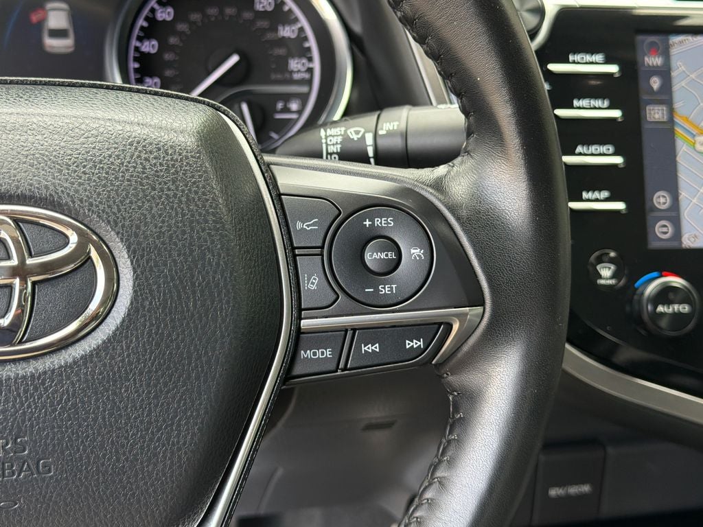 2019 Toyota Camry Hybrid XLE