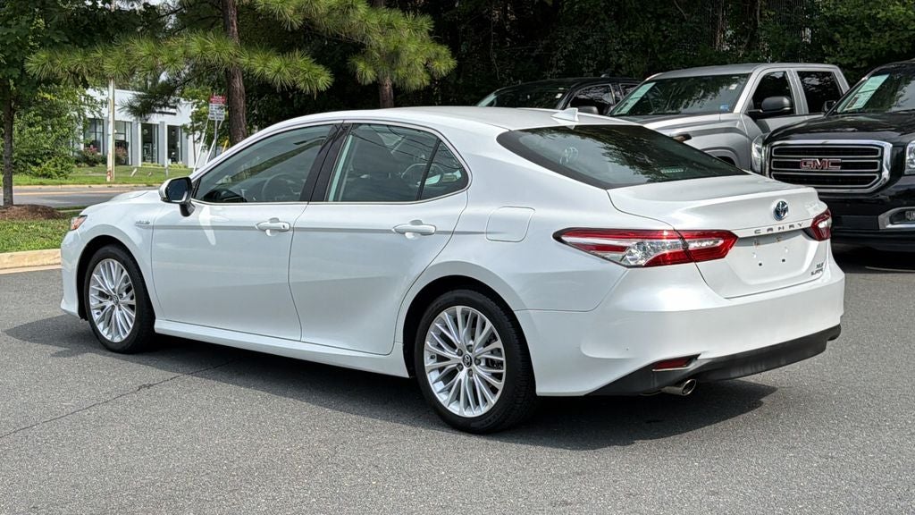 2019 Toyota Camry Hybrid XLE