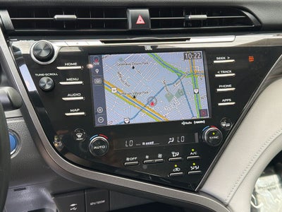 2019 Toyota Camry Hybrid XLE