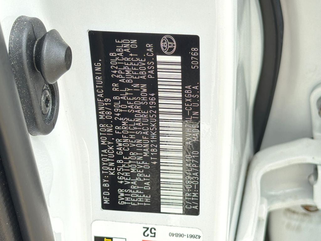 2019 Toyota Camry Hybrid XLE
