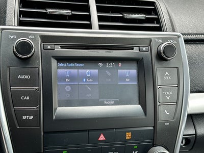2017 Toyota Camry SE