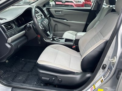 2017 Toyota Camry SE