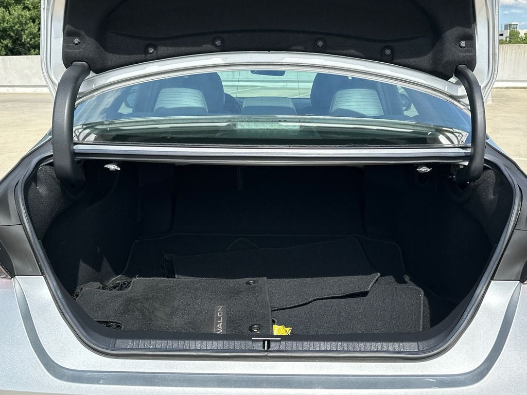 2019 Toyota Avalon XSE