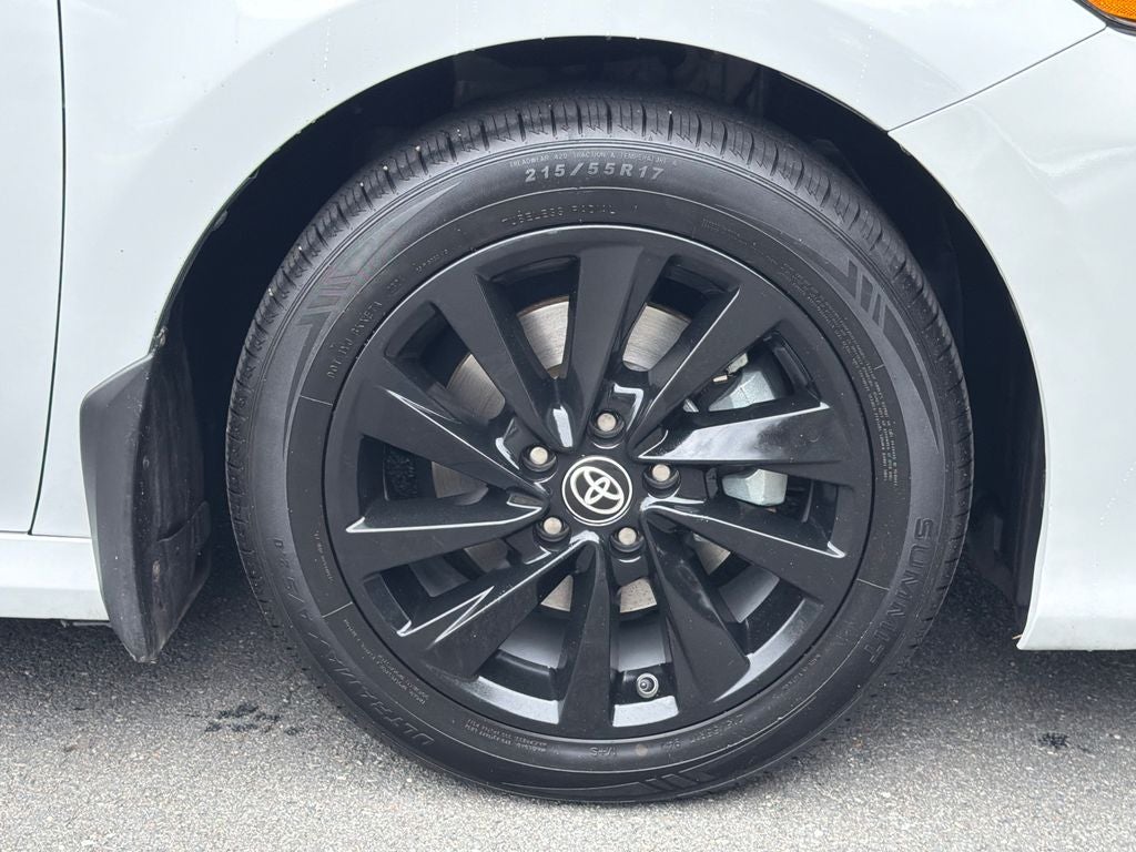 2024 Toyota Camry LE