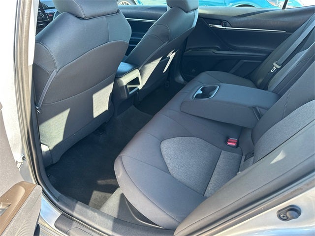 2021 Toyota Camry Hybrid LE