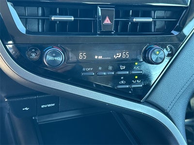 2021 Toyota Camry Hybrid LE