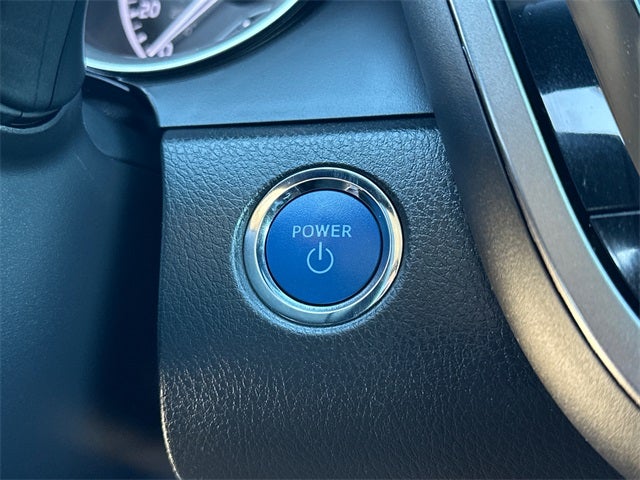 2021 Toyota Camry Hybrid LE