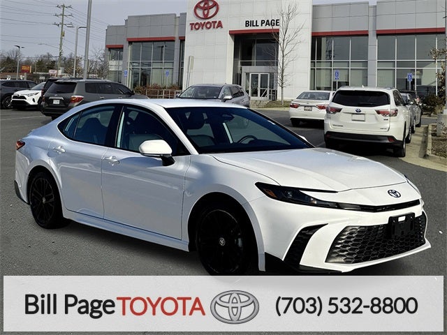 2025 Toyota Camry SE