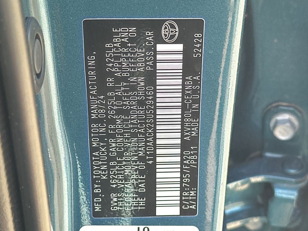 2025 Toyota Camry LE