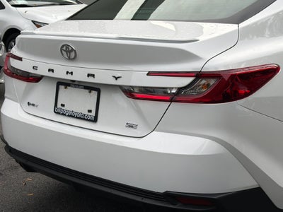 2025 Toyota Camry SE