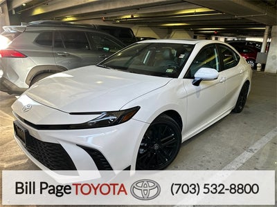 2025 Toyota Camry SE