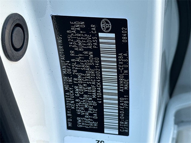 2025 Toyota Camry SE