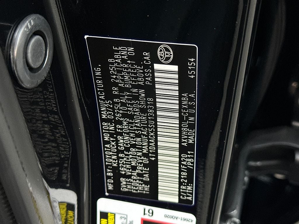 2025 Toyota Camry LE