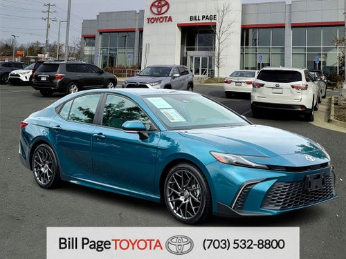 2025 Toyota Camry SE