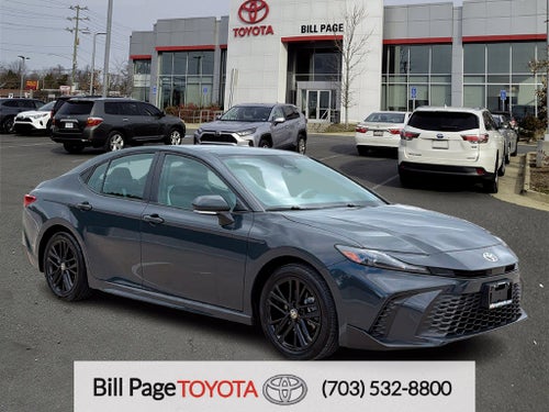 2025 Toyota Camry SE