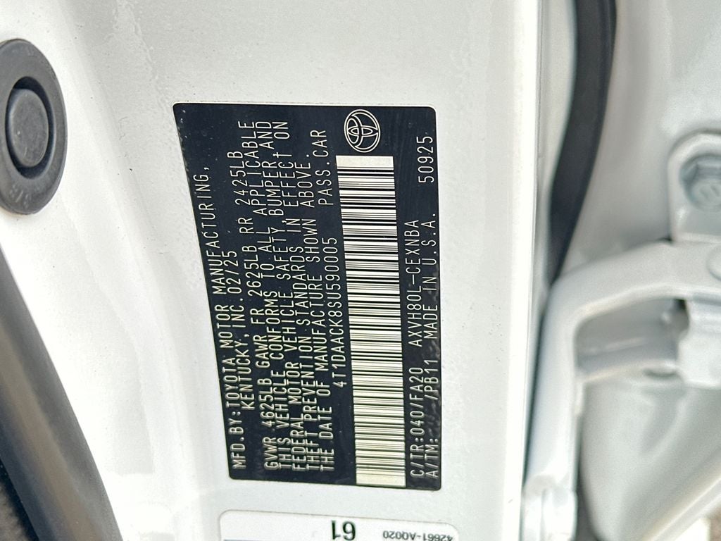 2025 Toyota Camry LE