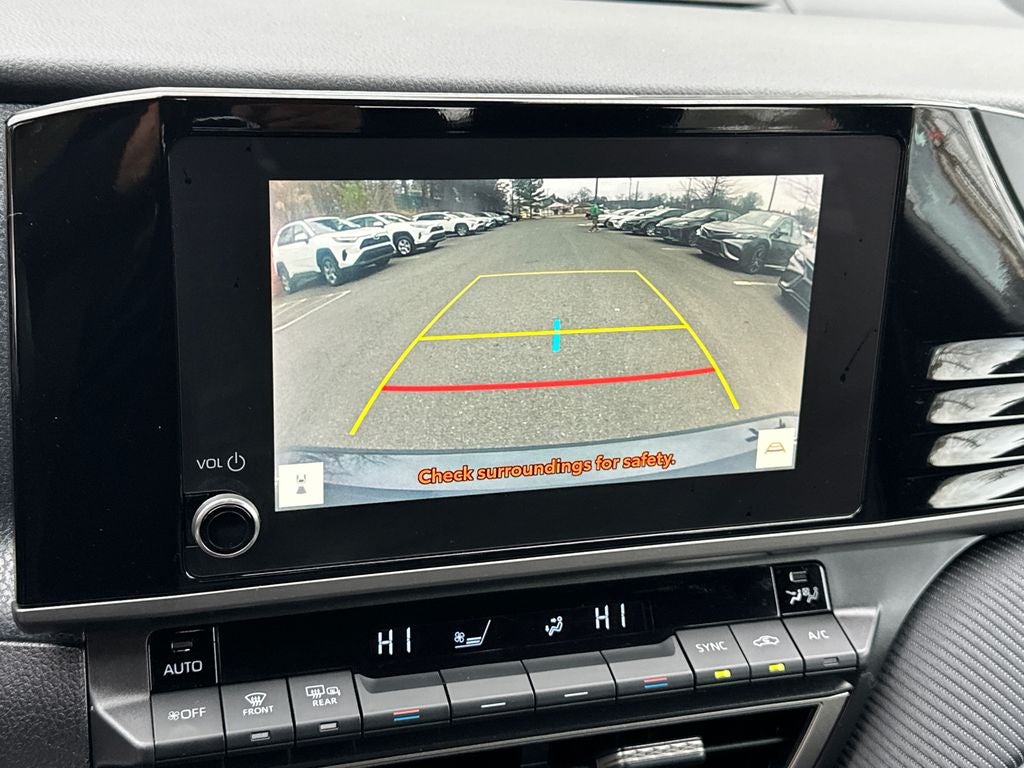 2025 Toyota Camry SE