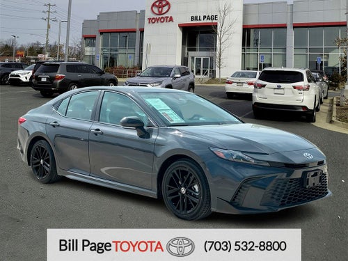 2025 Toyota Camry SE