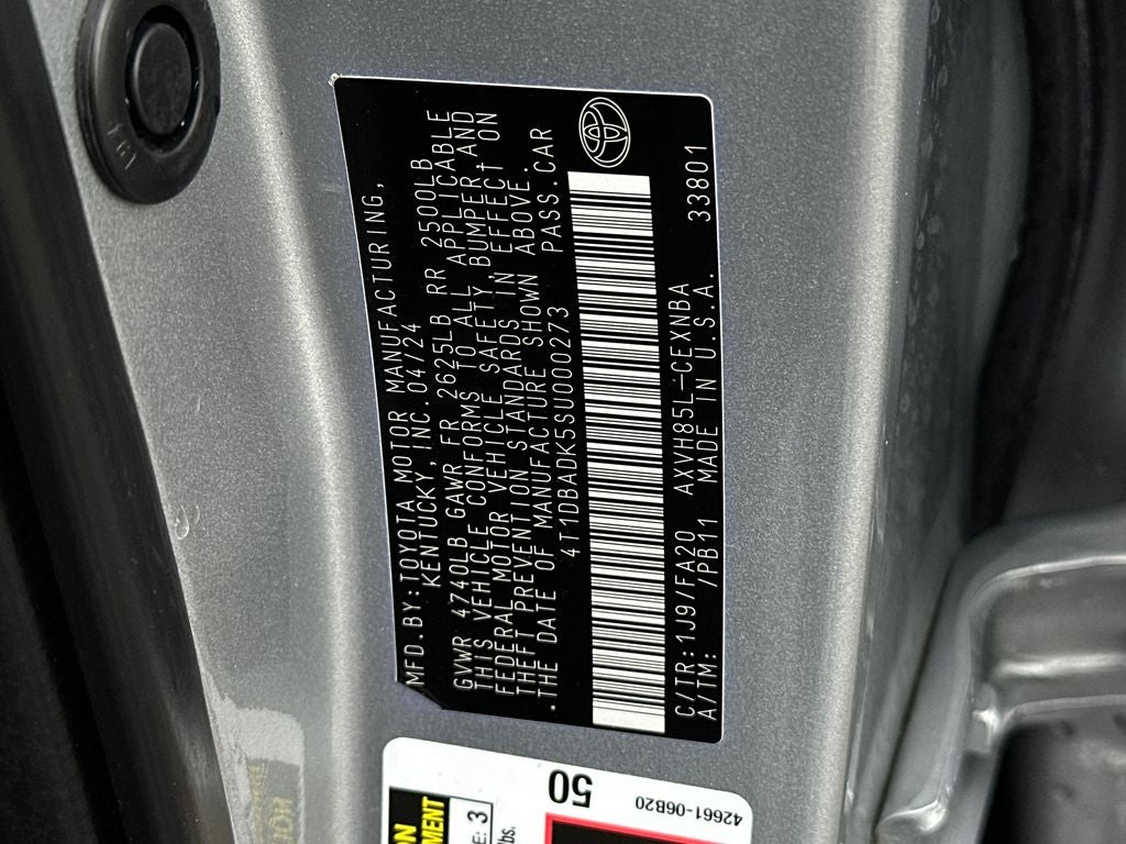 2025 Toyota Camry LE