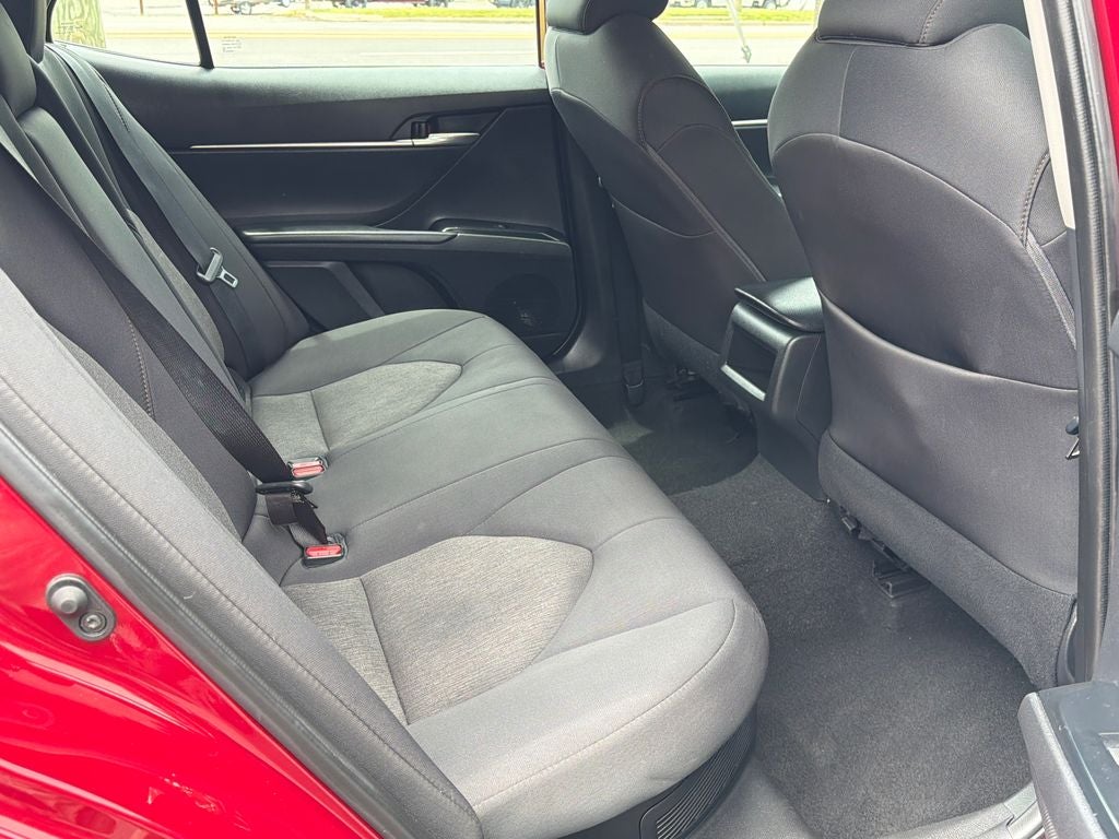 2020 Toyota Camry Hybrid LE