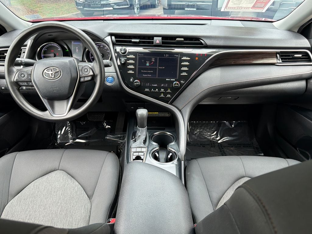 2020 Toyota Camry Hybrid LE